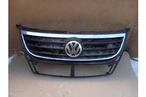 Б/у решітка радіатора для Volkswagen Touran