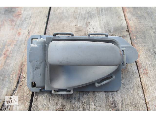 Б/у ручка двери внутренняя передняя правая для Citroen Xsara Picasso ,1999-2006 , 9631487677 , 3513000006