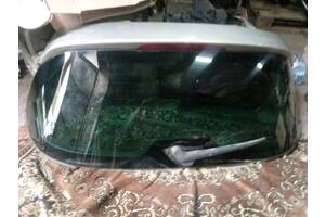 Б/у стекло кришки багажника для Peugeot 308 sw2008-2013