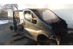 Б / у дверь передняя правая для Renault Trafic Opel Vivaro 2001-2009