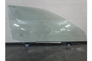 Скло стекло дверей переднє праве Lexus ES 350 07-12p. 68101-33151/68101-33150