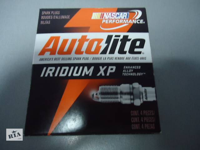 Cвеча зажигания Autolite Iridium XP XP5263 для для двигателя 2.7 L V6 DOHC 24 V MPI от Chrysler 300C