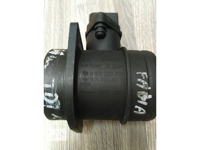 Датчик воздуха Audi A3 A4 Seat Altea Ibiza Skoda Fabia Octavia VW Caddy Jetta Sharan 0281002531