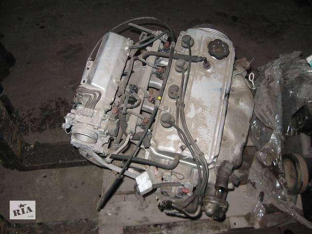 Детали двигателя Двигатель Mitsubishi Galant Объём: 1.8, 2.0, 2.4, 2.5, 3.0, 3.8