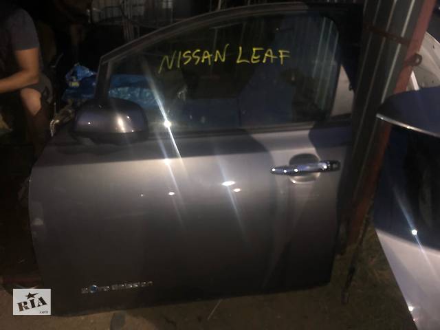 Дверь передняя для Nissan Leaf