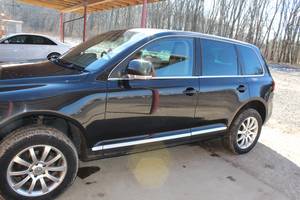 Двері передні для Volkswagen Touareg, 2005