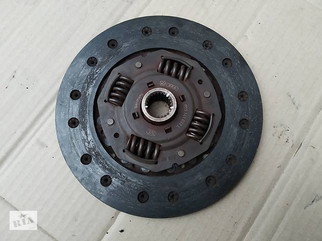 Диск сцепления Audi 100 C4 1990-1994 2.0 D-210mm,23 щлица 050141032L