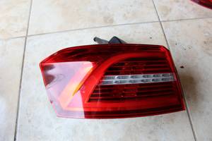 ліхтар задній для Volkswagen Passat B8 2014-16 універсал LED