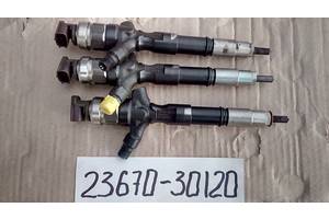 Форсунка для Toyota Hilux 3.0D4D 23670-30120