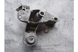 Кронштейн для Audi A6 C5 4B0199352A