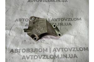 Кронштейн КПП для Opel Vectra C 2.0dti 9156954