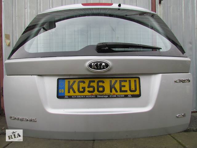 Крышка багажника для Kia Carens 2006-2012