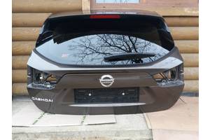 Кришка багажника в зборі Nissan Qashqai Rogue Sport 2013-2019 (КАМЕРА Шоколад Металік Номер кольору невідомий) 141219