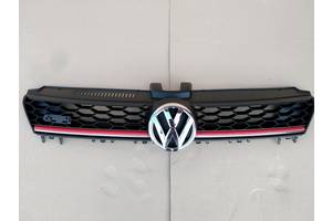 Новая решётка радиатора решетка решотка ришотка рішотка для Volkswagen Golf VII 7 GTI 2013 - 2017 год красная полоска