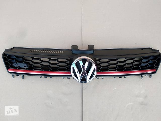 Новая решётка радиатора решетка решотка ришотка рішотка для Volkswagen Golf VII 7 GTI 2013 - 2017 год красная полоска