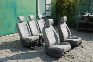 Нове сидіння для Opel Vivaro 2016