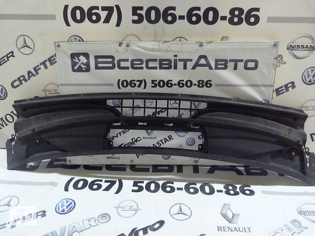 Пластик под лобовое стекло MERCEDES VITO W639 A6398840074