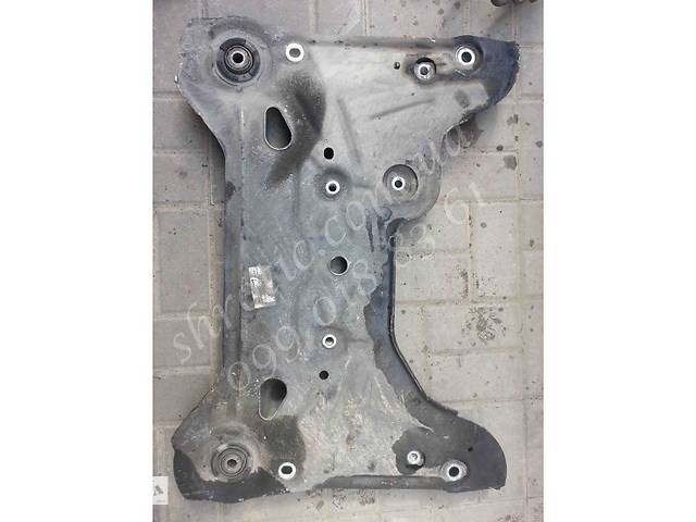 Підрамник 8200039866 (Б / у) Renault Trafic 2001-2006 1.9 dci 8200039866