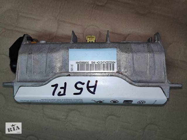 Подушка безпеки для Skoda Octavia A5 2009-2012 1K0880204N