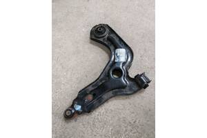 Правый рычаг передней нижней Ford Fiesta Courier Puma Mazda 121 95-02 1045655 96FB304251BF