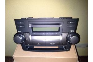 Радіо и аудіообладнання/динаміки для Toyota Highlander
