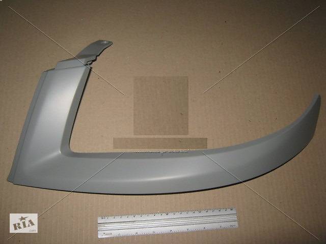 Решетка бампера (ресничка под фару) Fiat Doblo