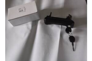 Ручка сова дверей зовнішня з ключами VW T4 91-03