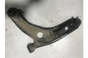 Рычаг передний левый, Toyota Yaris, 48069-09040