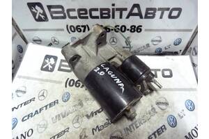 Стартер Bosch (0,9 кВт, 12 В) Renault Trafic 0001106023