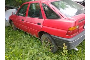 Стекло двери для Ford Escort