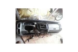 Торпеда, Панель (Б/У) Nissan Primastar 2006-2010 2,0 dсi euro 4