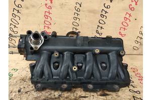 Впускной коллектор пластик 1.3 MJET Fiat Doblo 55213267 55217648 55214529