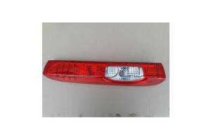 Вставка Стоп-Фонарь Правый 8200415251 НОВЫЙ Nissan Primastar 2006-2010 2,0 dсi euro 4 8200415251