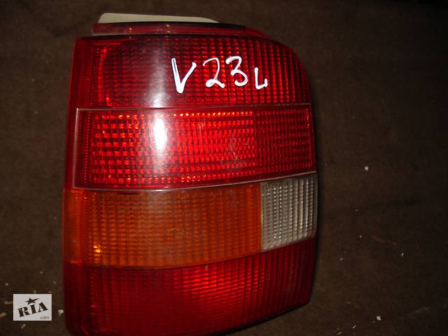 Задние фонари Ford Sierra 2.0K 1989 года код V23