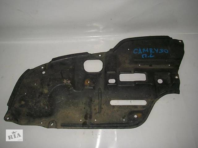 Защита левая Toyota Camry 30 2001-2006 5144233040 (9534)