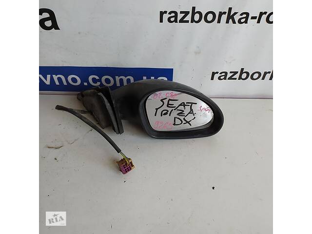 Зеркало боковое правое Seat Ibiza 2002-2008 3pin