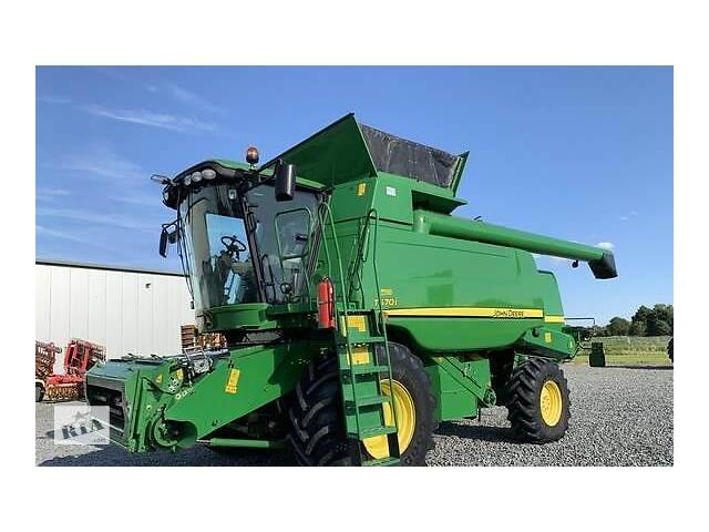 Зерноуборочный комбайн John Deere T 6701, 2011 г.в.