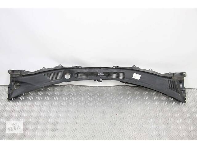 Жабо под лобовое стекло (пластик) Infiniti G37 (V36) Sedan 2008-2010 66863JK600 (48199) 66862JK600