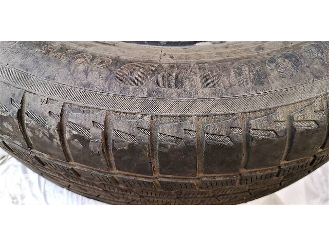 Зимова гума Yokohama Ice Guard 285/60R18