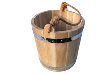 Фото Деревянные ведра