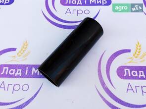 Втулка 549971R1 до комбайна New Holland