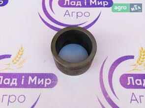 Втулка 87496992 до комбайна New Holland