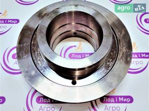 Кришка R557734 до трактора John Deere