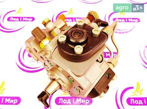 Насос RE543262 до оприскувача John Deere