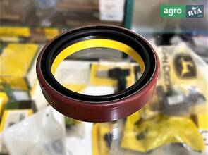 Сальник бортової 