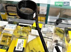 Права пружина для прикочуючого колеса