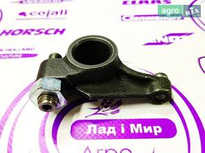 Коромисло RE508317 до комбайна John Deere