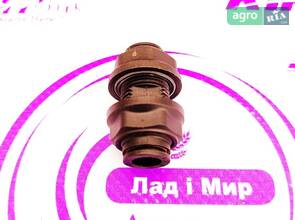 Штуцер AN303153 до оприскувача John Deere