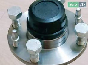 Маточина 2108 з болтами