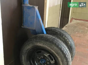 Здвоєна передня опора для стерньових сівалок СЗС-2,1